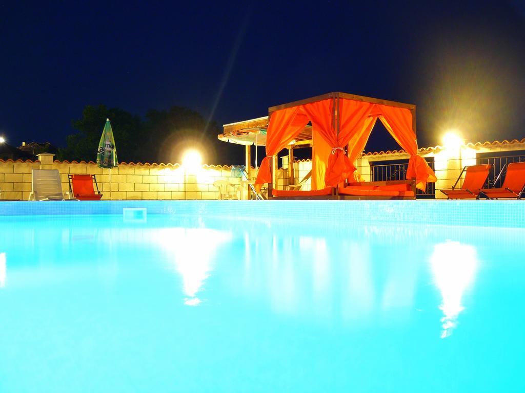 Guest House Arima Sushina エクステリア 写真